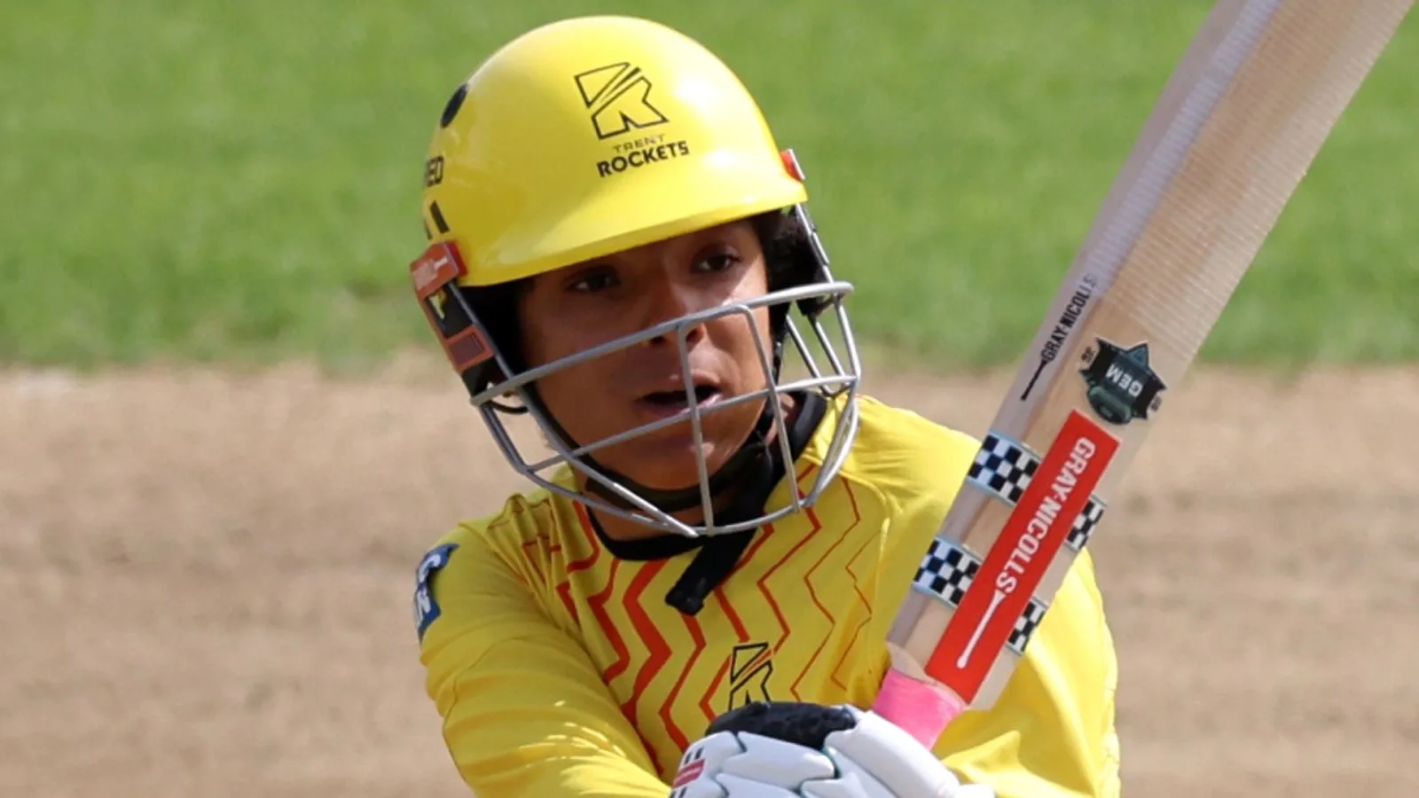 Trent Rockets Consolidate Second Place After Win Over SunRisers Leeds