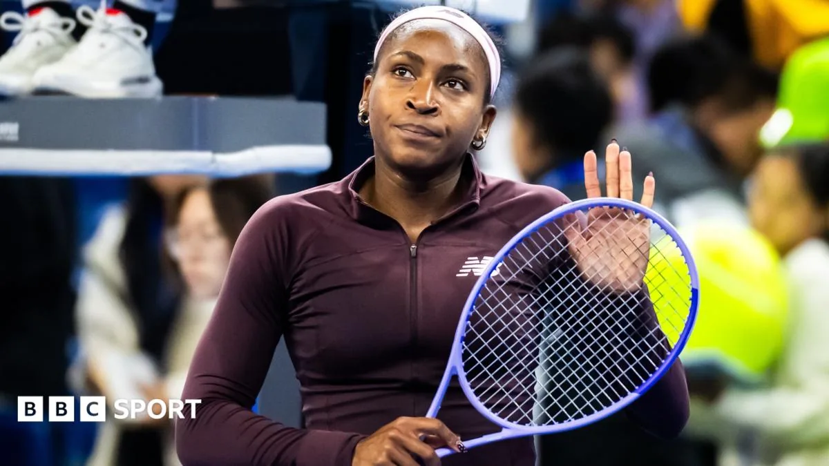 Coco Gauff Advances at China Open Amid Light Distraction and Online Abuse
